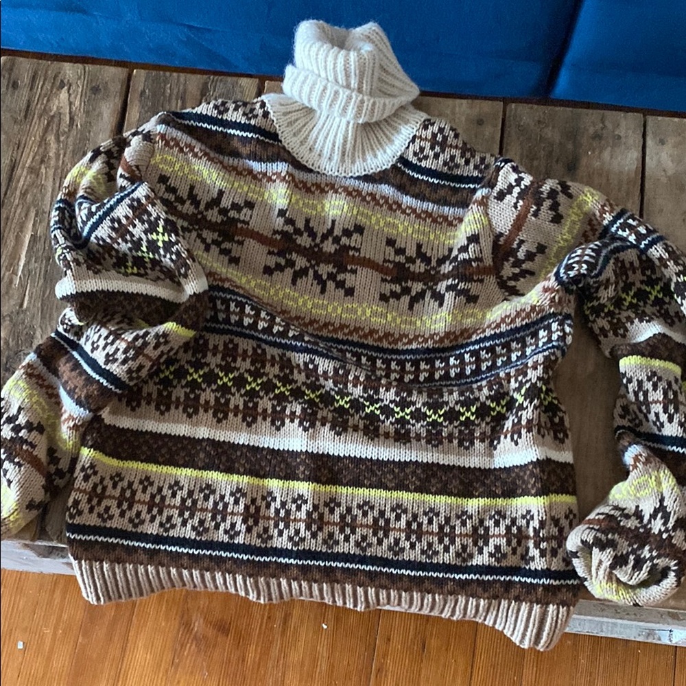 Nordic Pattern Turtleneck Sweater - Cream and Brown